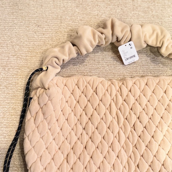 Last 1! NWT Free People x FP Movement Fleece Carryall Bag - Picture 9 of 12